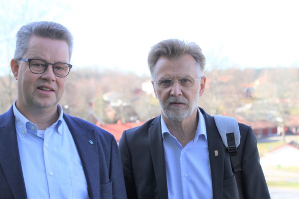 Förbundsordförande Martin Carling och landshövding Anders Danielsson.
